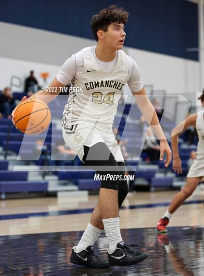 Thumbnail 3 in Canyon vs. Los Osos photogallery.