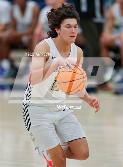 Thumbnail 3 in Canyon vs. Los Osos photogallery.