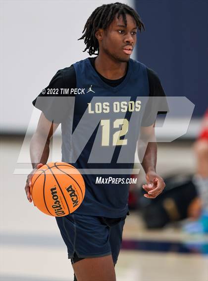 Thumbnail 1 in Canyon vs. Los Osos photogallery.
