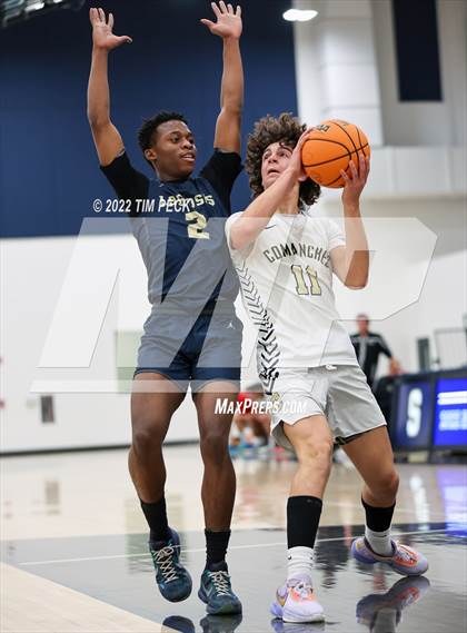 Thumbnail 2 in Canyon vs. Los Osos photogallery.