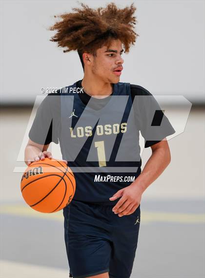 Thumbnail 3 in Canyon vs. Los Osos photogallery.