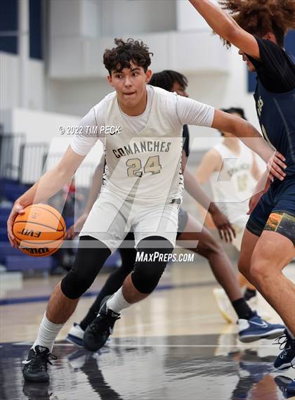 Thumbnail 2 in Canyon vs. Los Osos photogallery.