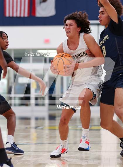 Thumbnail 3 in Canyon vs. Los Osos photogallery.
