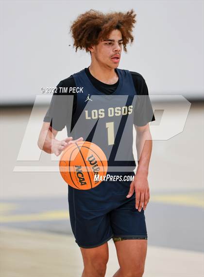 Thumbnail 1 in Canyon vs. Los Osos photogallery.