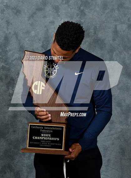 Thumbnail 2 in Notre Dame (SO) (CIF State D1 Award Photos) photogallery.