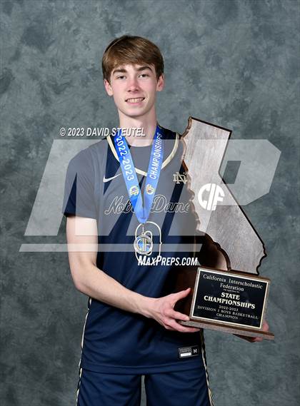 Thumbnail 1 in Notre Dame (SO) (CIF State D1 Award Photos) photogallery.