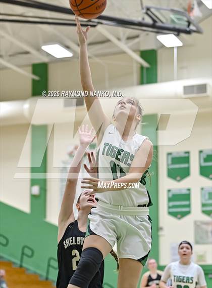Thumbnail 3 in Shelbyville @ Yorktown  photogallery.