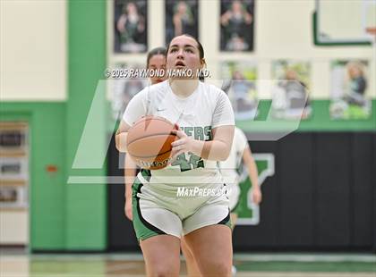 Thumbnail 2 in Shelbyville @ Yorktown  photogallery.