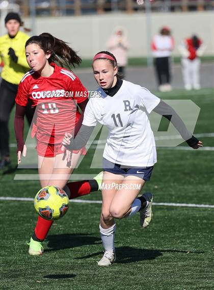 Thumbnail 2 in T.C. Roberson vs. Charlotte Catholic photogallery.