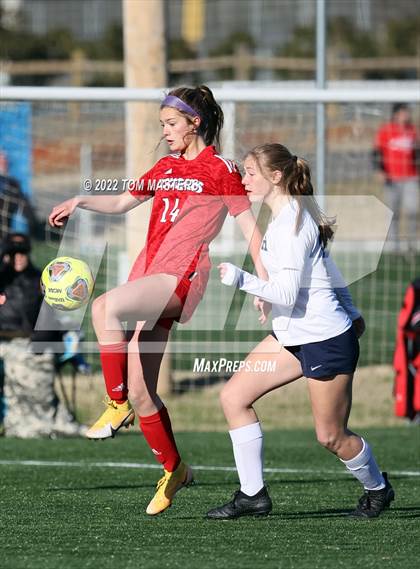 Thumbnail 2 in T.C. Roberson vs. Charlotte Catholic photogallery.