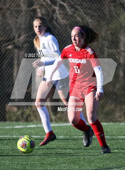 Thumbnail 2 in T.C. Roberson vs. Charlotte Catholic photogallery.