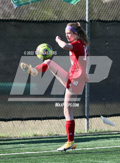 Thumbnail 1 in T.C. Roberson vs. Charlotte Catholic photogallery.
