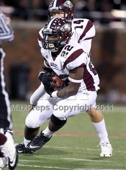 Thumbnail 1 in Rowlett vs. Dallas Jesuit (5A Region 2 Bi-District Playoffs) photogallery.