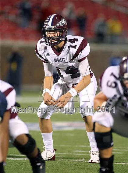 Thumbnail 2 in Rowlett vs. Dallas Jesuit (5A Region 2 Bi-District Playoffs) photogallery.