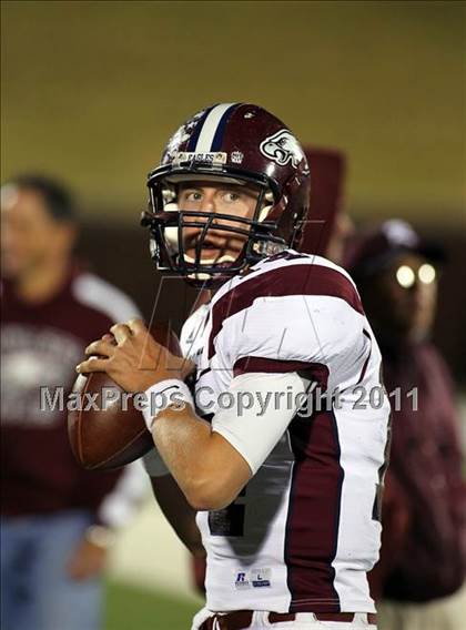 Thumbnail 1 in Rowlett vs. Dallas Jesuit (5A Region 2 Bi-District Playoffs) photogallery.