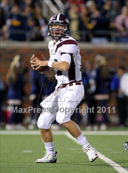 Thumbnail 2 in Rowlett vs. Dallas Jesuit (5A Region 2 Bi-District Playoffs) photogallery.