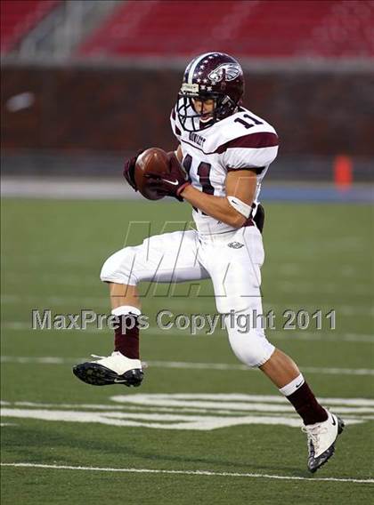 Thumbnail 1 in Rowlett vs. Dallas Jesuit (5A Region 2 Bi-District Playoffs) photogallery.