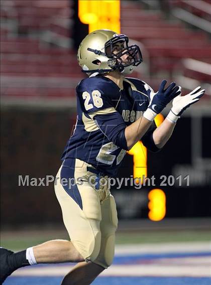 Thumbnail 1 in Rowlett vs. Dallas Jesuit (5A Region 2 Bi-District Playoffs) photogallery.