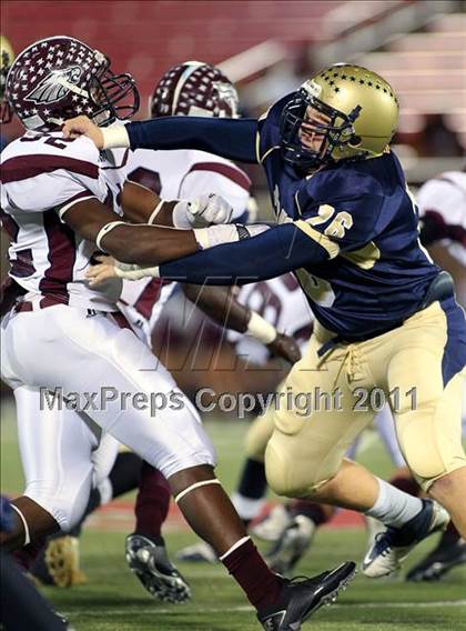 Thumbnail 3 in Rowlett vs. Dallas Jesuit (5A Region 2 Bi-District Playoffs) photogallery.