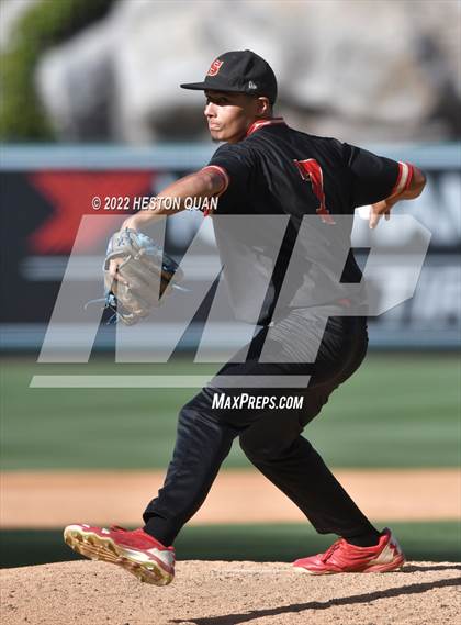 Thumbnail 1 in Segerstrom vs. Anaheim photogallery.