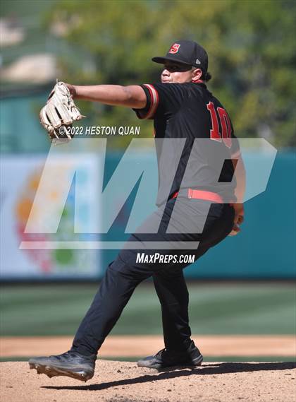 Thumbnail 1 in Segerstrom vs. Anaheim photogallery.