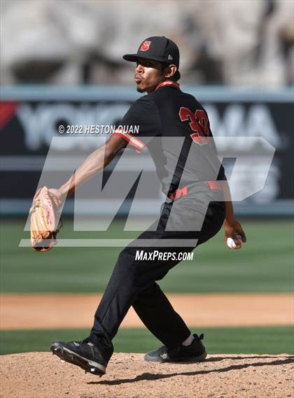 Thumbnail 3 in Segerstrom vs. Anaheim photogallery.