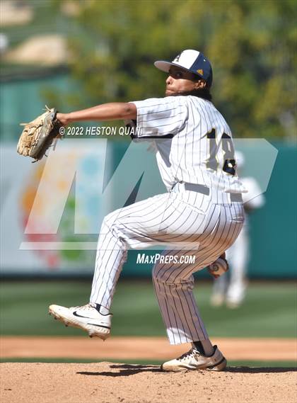 Thumbnail 2 in Segerstrom vs. Anaheim photogallery.