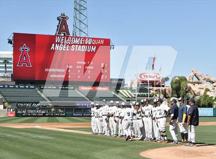 Thumbnail 2 in Segerstrom vs. Anaheim photogallery.