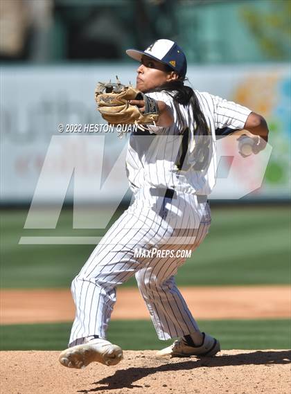 Thumbnail 3 in Segerstrom vs. Anaheim photogallery.