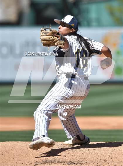 Thumbnail 2 in Segerstrom vs. Anaheim photogallery.