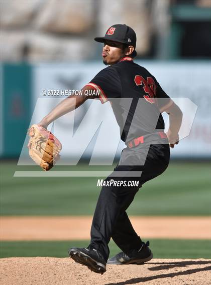Thumbnail 1 in Segerstrom vs. Anaheim photogallery.