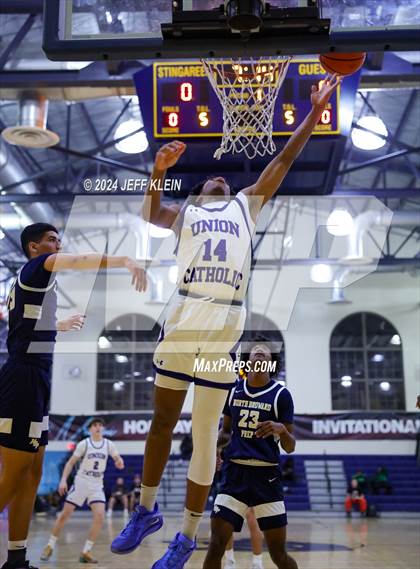 Thumbnail 2 in North Broward Prep vs Union Catholic (Miami Holiday Invitational) photogallery.