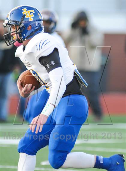 Thumbnail 3 in Leonard vs Cisco (UIL 2A Semifinals) photogallery.