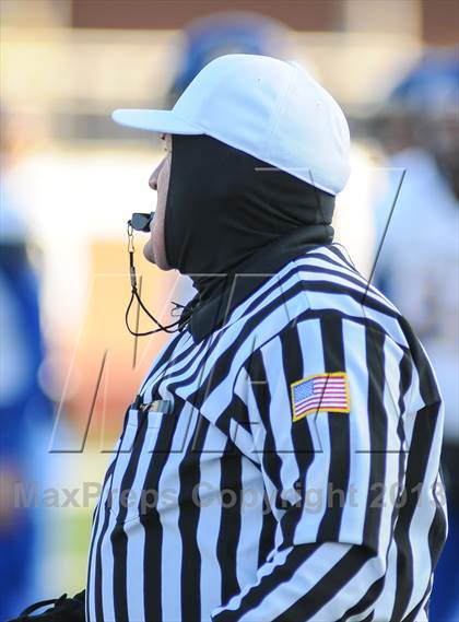 Thumbnail 2 in Leonard vs Cisco (UIL 2A Semifinals) photogallery.