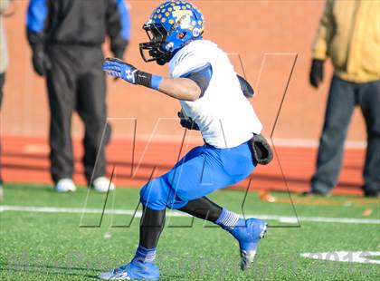 Thumbnail 3 in Leonard vs Cisco (UIL 2A Semifinals) photogallery.