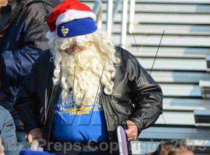 Thumbnail 1 in Leonard vs Cisco (UIL 2A Semifinals) photogallery.