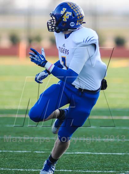 Thumbnail 2 in Leonard vs Cisco (UIL 2A Semifinals) photogallery.