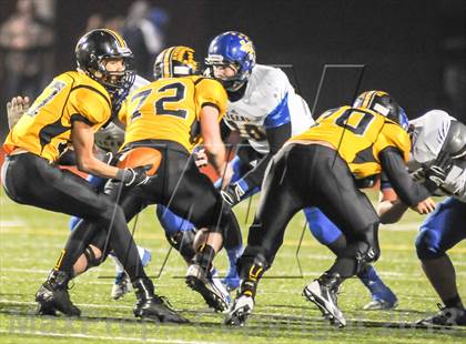 Thumbnail 3 in Leonard vs Cisco (UIL 2A Semifinals) photogallery.