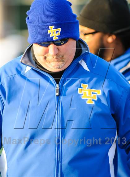 Thumbnail 3 in Leonard vs Cisco (UIL 2A Semifinals) photogallery.