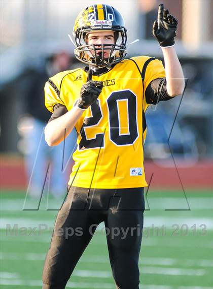 Thumbnail 3 in Leonard vs Cisco (UIL 2A Semifinals) photogallery.