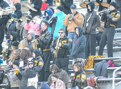 Thumbnail 3 in Leonard vs Cisco (UIL 2A Semifinals) photogallery.