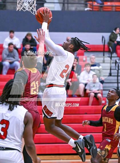 Thumbnail 1 in Wyoming Valley West @ Reading (Reading Holiday Tournament) photogallery.