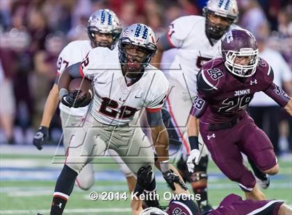Thumbnail 1 in Union vs. Jenks photogallery.