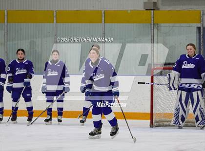 Thumbnail 3 in Darien @ Wilton photogallery.