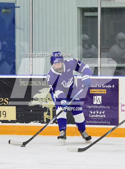 Thumbnail 3 in Darien @ Wilton photogallery.