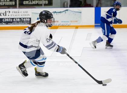 Thumbnail 2 in Darien @ Wilton photogallery.