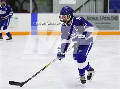 Thumbnail 3 in Darien @ Wilton photogallery.