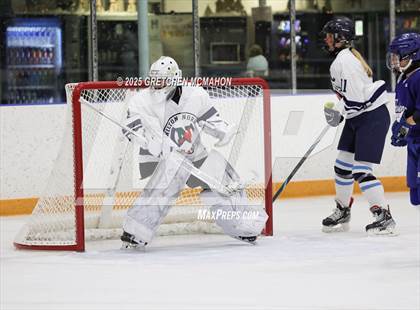 Thumbnail 1 in Darien @ Wilton photogallery.