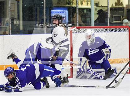 Thumbnail 3 in Darien @ Wilton photogallery.