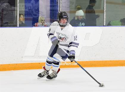 Thumbnail 3 in Darien @ Wilton photogallery.